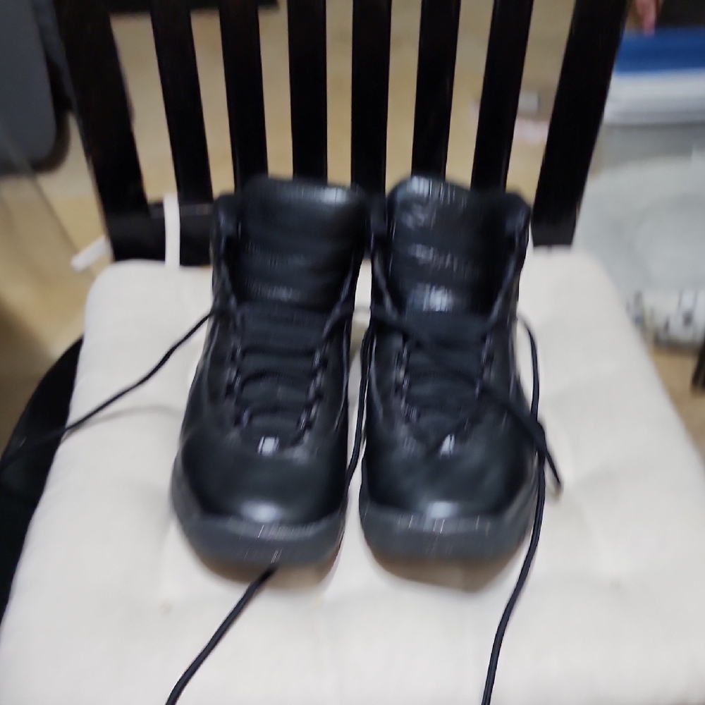 Jordan Men's Black Leather Boots Used Size 7